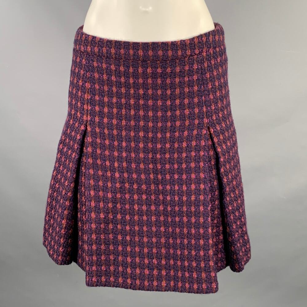MIU MIU Size 4 Fuchsia Navy Virgin Wool Tweed Knee-Length Skirt